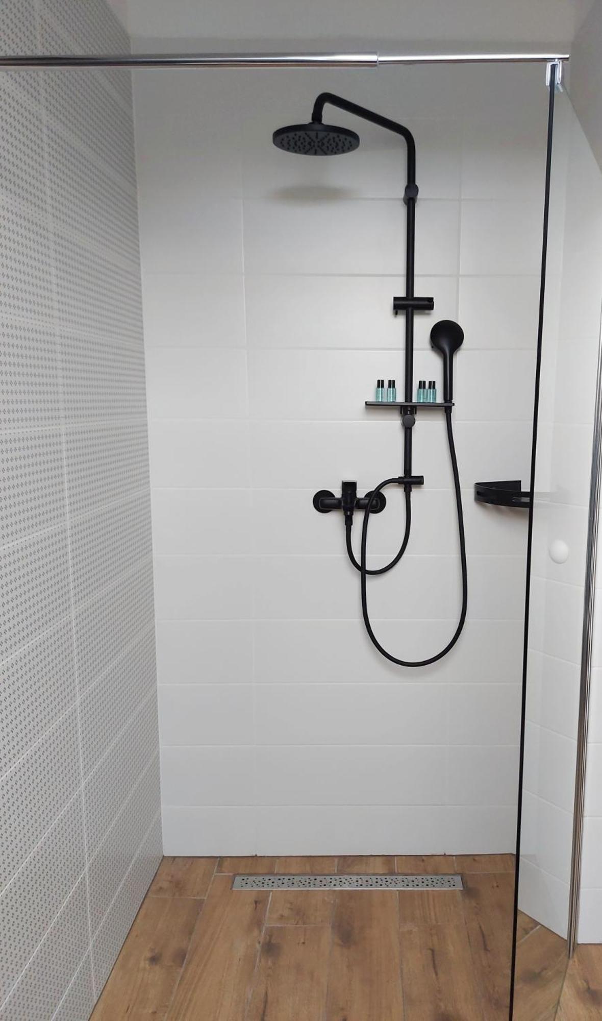 Happy Home Apartman Мишкольц Экстерьер фото