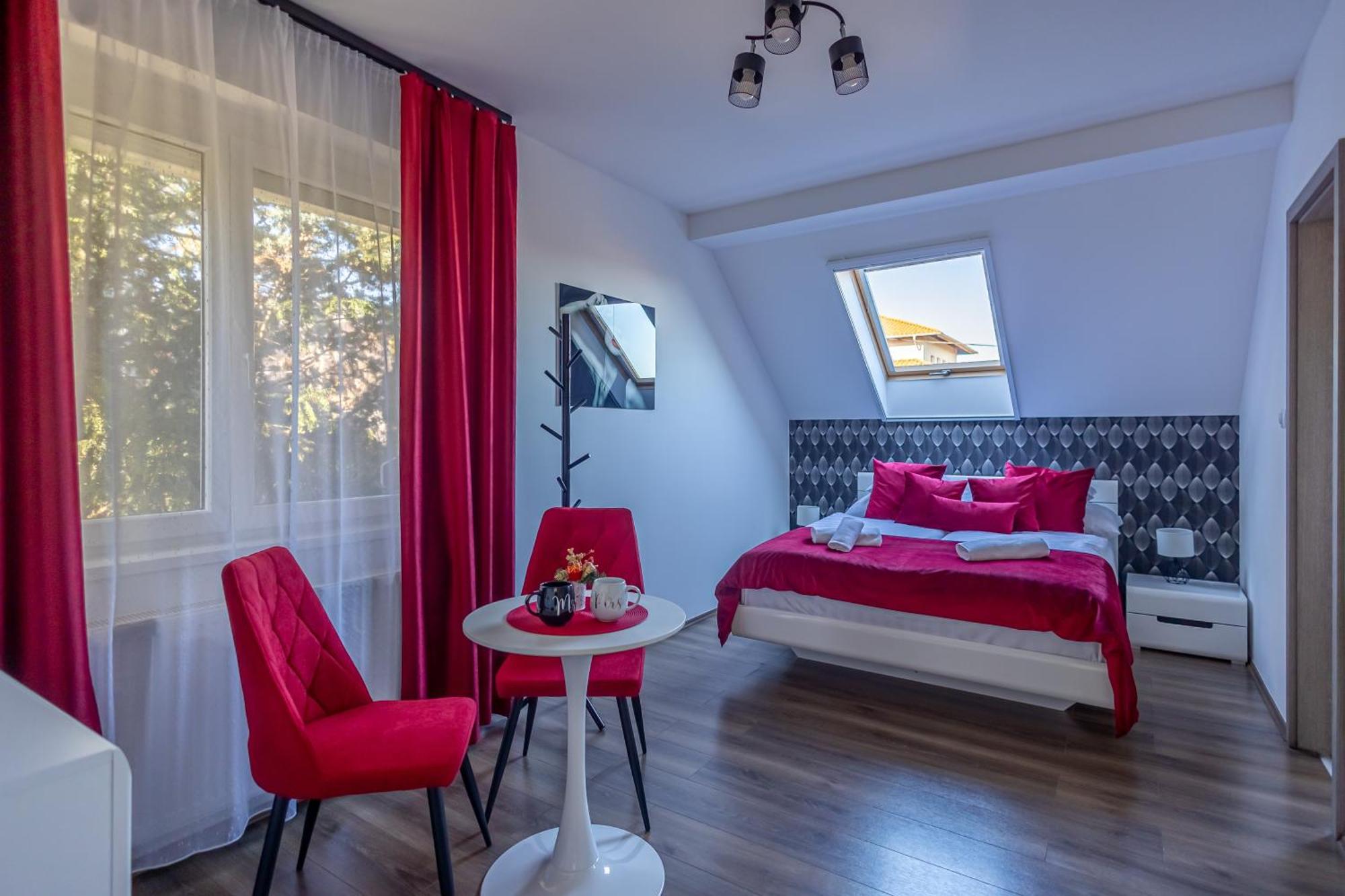 Happy Home Apartman Мишкольц Экстерьер фото